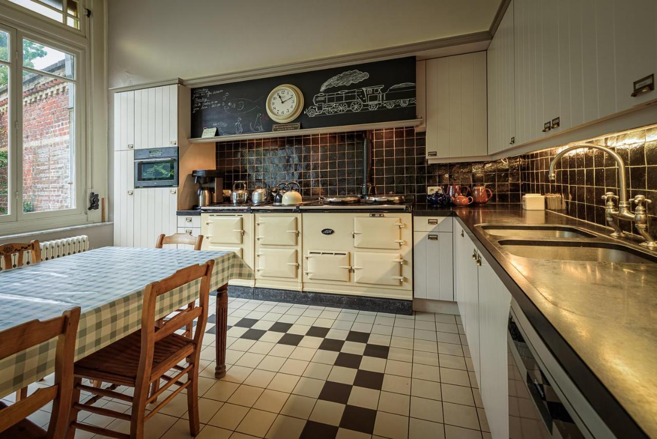 فندق Talbot House بوبرينغي المظهر الخارجي الصورة